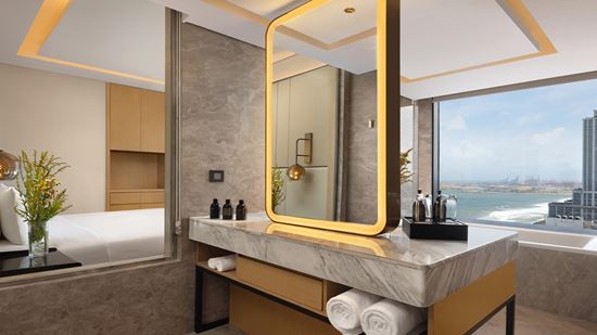 Executive Suite Ocean View - Bedroom
