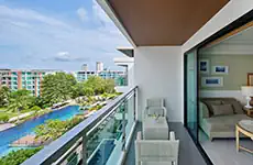 Deluxe Zimmer mit Poolblick