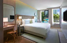 Club Grand Amari Suite am Pool