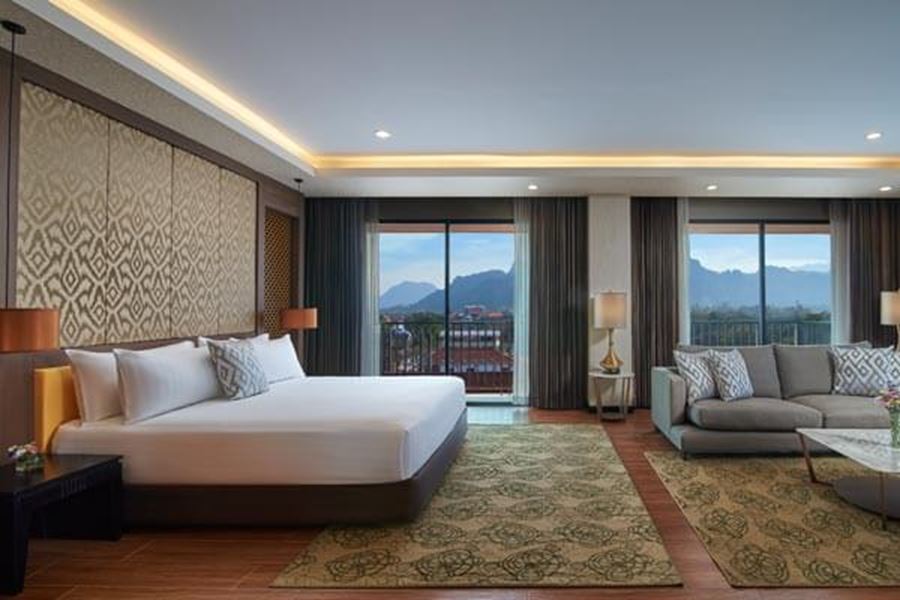Executive ein Schlafzimmer Suite mit Flussblick und Balkon